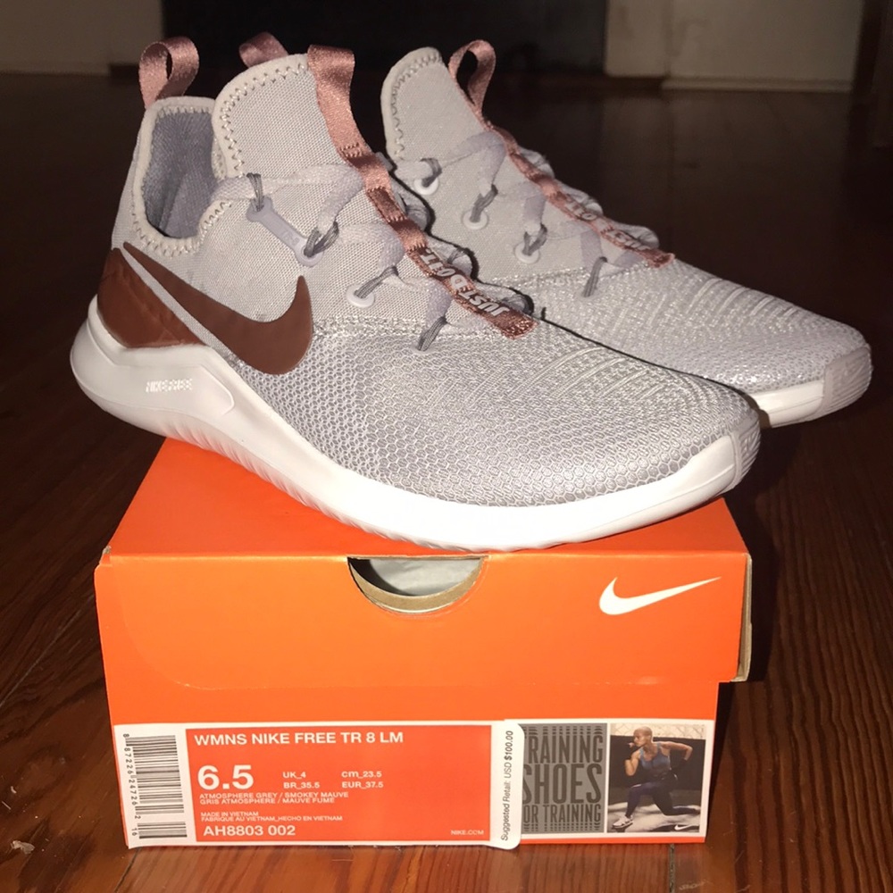 Women’s Nike Free TR 8 LM